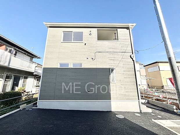 洗練された外観、上質な住空間が広がる室内は永く安心して過ごせる住居です。 