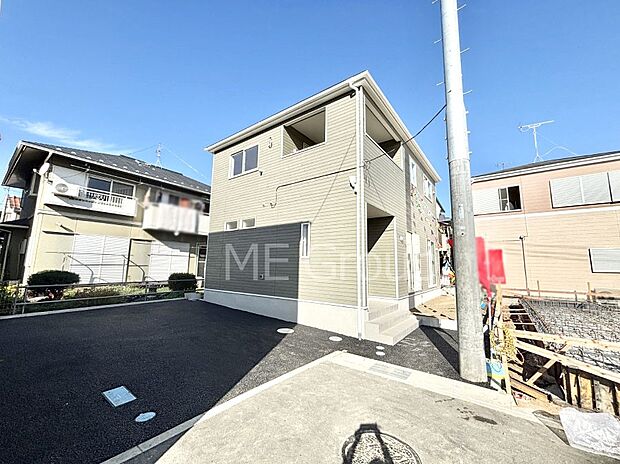 前面道路はきちんと整備されています