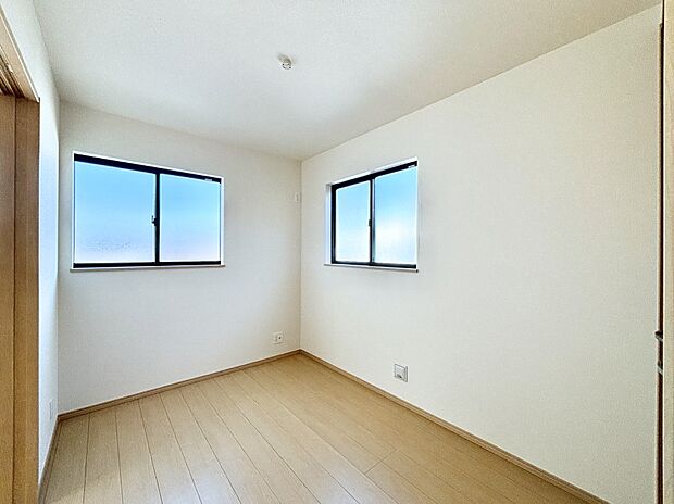 2面採光で明るさ&風通し良好!