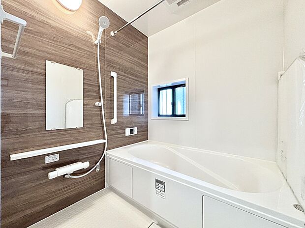 一日の疲れを癒やす大切なバスタイム。ゆっくりとお風呂を楽しんで疲れをとりたいですね!