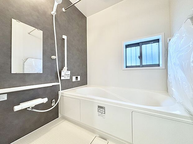 一日の疲れを癒やす大切なバスタイム。ゆっくりとお風呂を楽しんで疲れをとりたいですね!