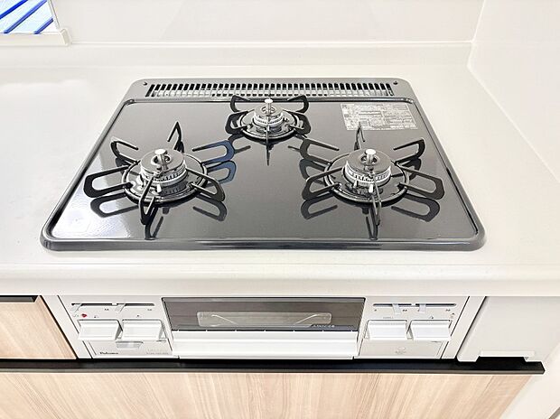 三口ガスコンロでお料理が一気にはかどりそう。  