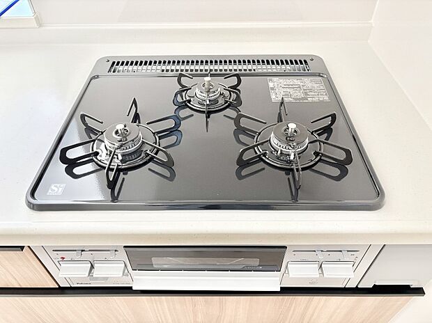 三口ガスコンロでお料理が一気にはかどりそう。