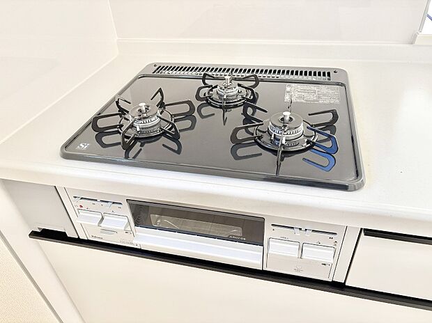 三口ガスコンロでお料理が一気にはかどりそう。  