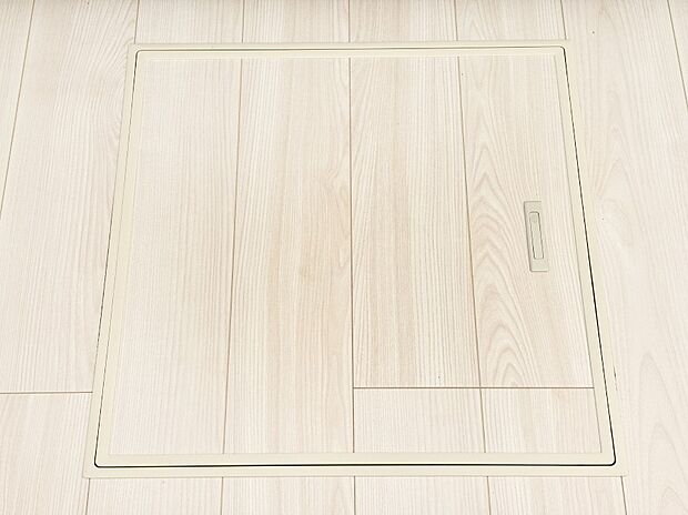 床下収納付き！日用品・非常用品の収納にも大活躍。