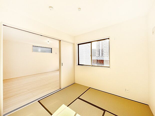 柔らかい畳の空間は、お子様の遊び場や来客時のおもてなしの場所として重宝します。 