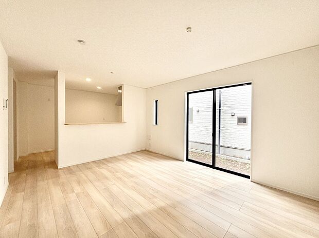 住む方の個性が引き出される、インテリアを考えるのが楽しみなリビングです！ 