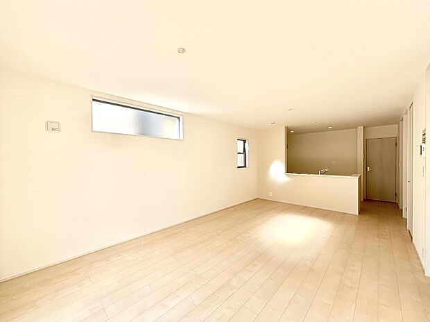 住む方の個性が引き出される、インテリアを考えるのが楽しみなリビングです！ 