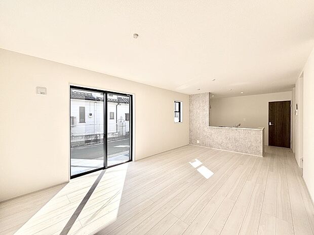 住む方の個性が引き出される、インテリアを考えるのが楽しみなリビングです！ 