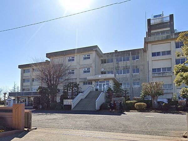 中学校 800m 久喜市立久喜東中学校