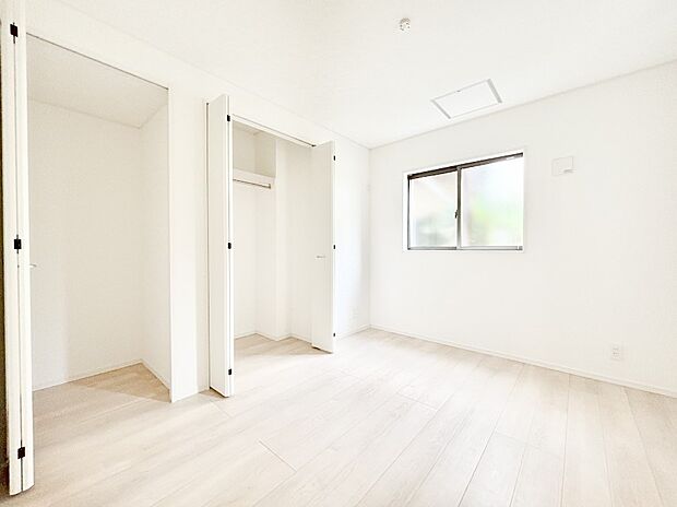収納が充実しているので、居住スペースを広く使えます。 