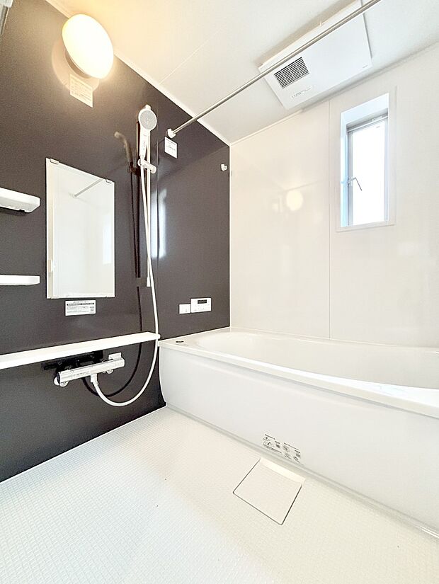 一日の疲れを癒やす大切なバスタイム。ゆっくりとお風呂を楽しんで疲れをとりたいですね！  