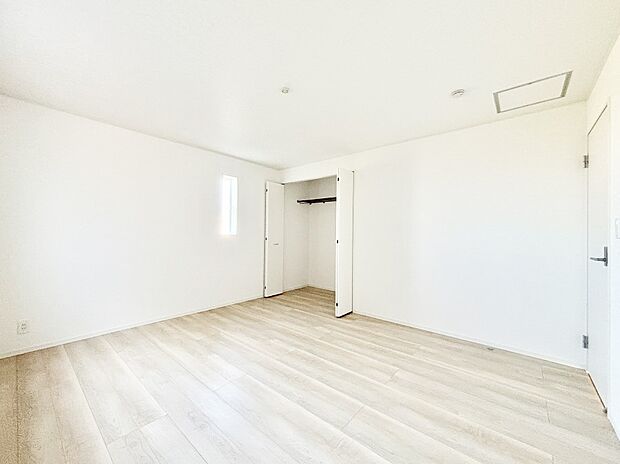 収納が充実しているので居住スペースを広々使えます