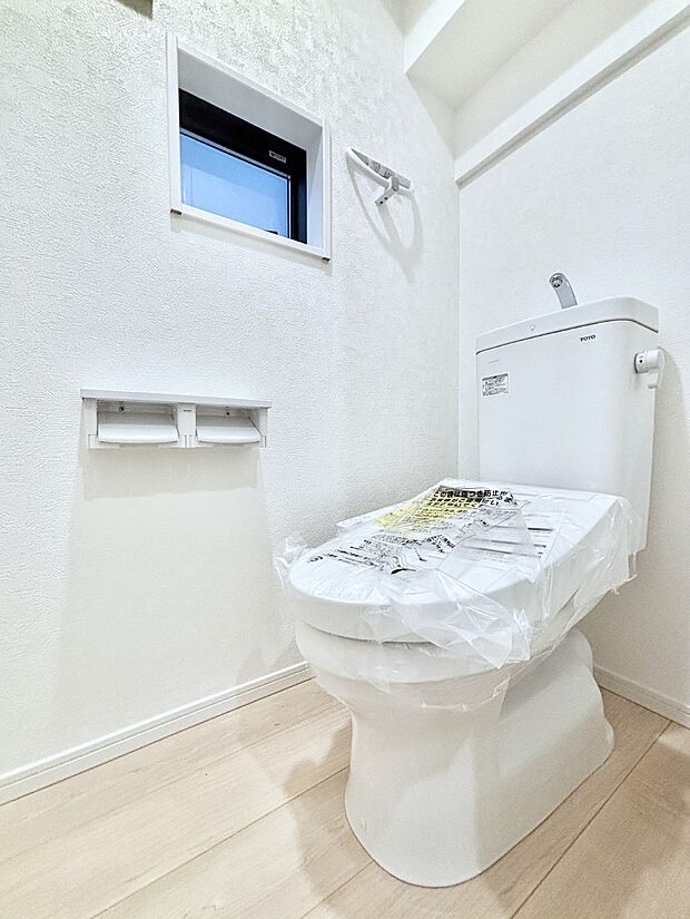 トイレは1階と2階それぞれに配置されていてとても便利です。 