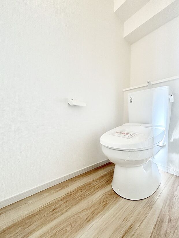 トイレは安心の2箇所!朝のバタバタも一安心です。