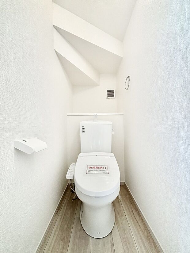 トイレは安心の2箇所！朝のバタバタも一安心です。 