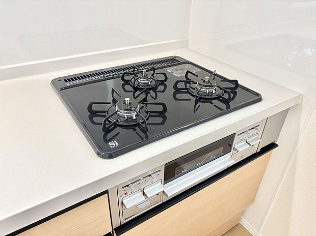 三口ガスコンロでお料理が一気にはかどりそう