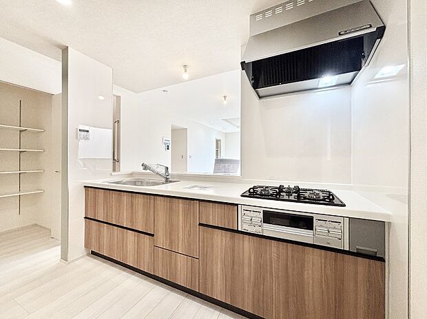 毎日使うキッチンだから、使いやすさ＆お手入れのしやすさにこだわりました。 