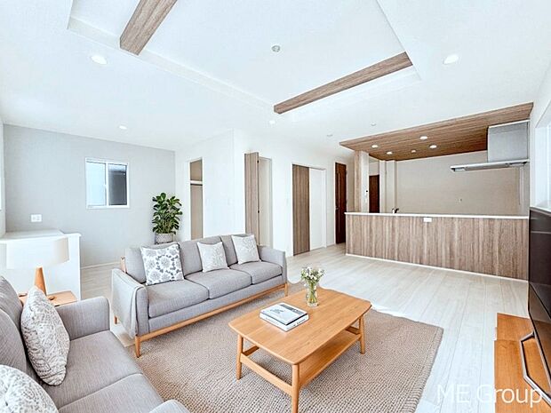 落ち着いた雰囲気のＬＤＫは家族みんなの快適空間　※家具はCGです  