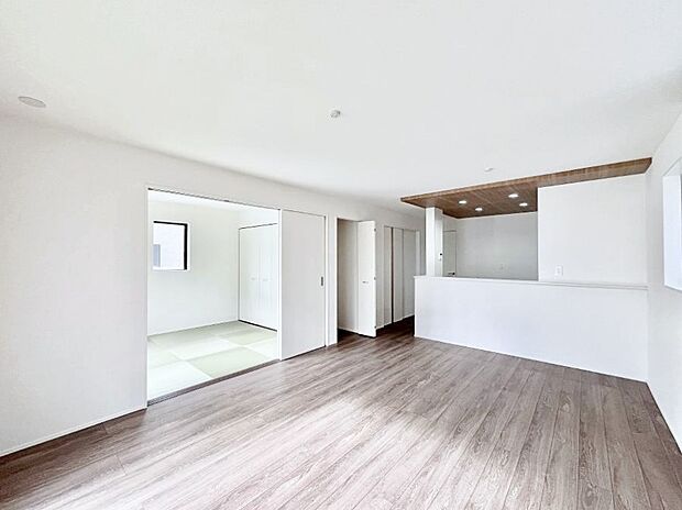 住む方の個性が引き出される、インテリアを考えるのが楽しみなリビングです!