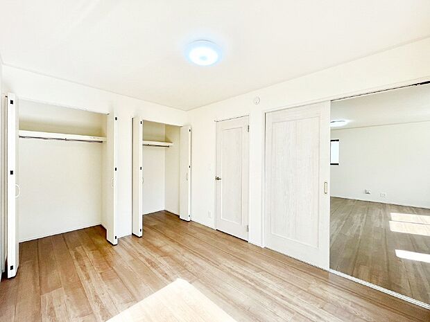 ナチュラルなフローリングはどんなインテリアにもマッチ。  