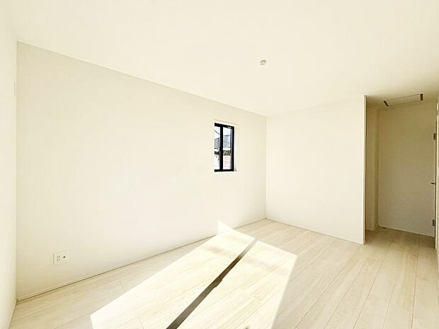 収納が充実しているので居住スペースを広々使えます