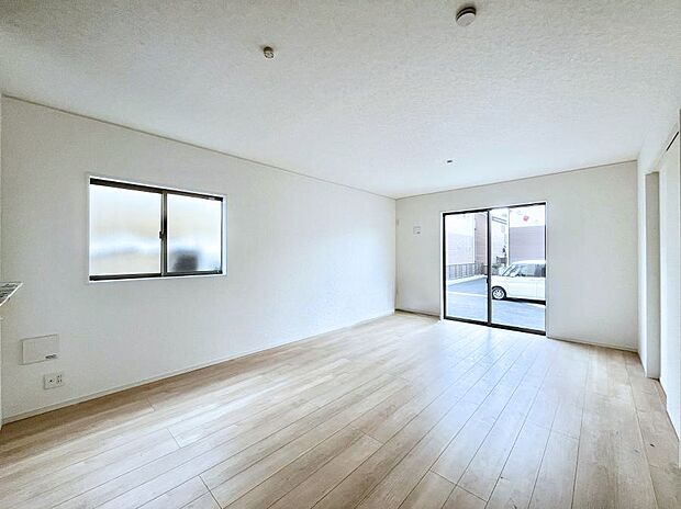 住む方の個性が引き出される、インテリアを考えるのが楽しみなリビングです！ 