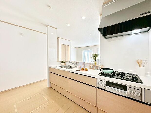 毎日使うキッチンだから、使いやすさ&お手入れのしやすさにこだわりました。