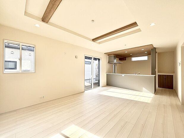 住む方の個性が引き出される、インテリアを考えるのが楽しみなリビングです!