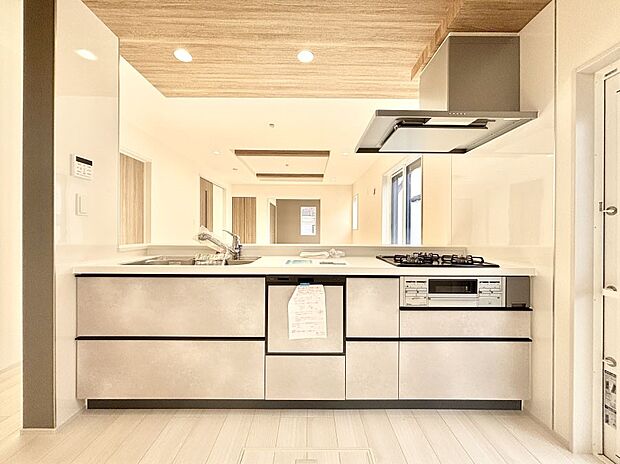 お料理を効率的に、楽しく!システムキッチン