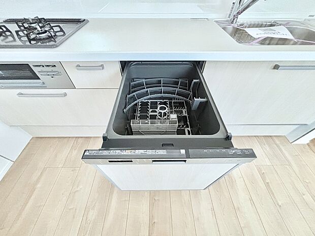 面倒なお片づけは食洗機にお任せ!家事の負担が減って、時間にも気持ちにもゆとりができます。