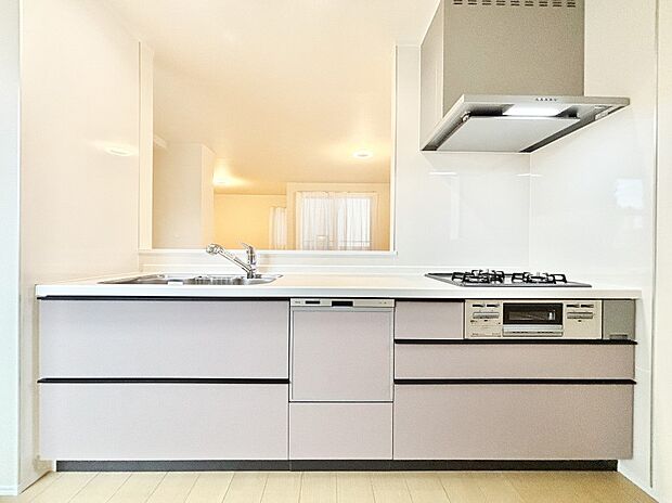 毎日使うキッチンだから、使いやすさ＆お手入れのしやすさにこだわりました。 