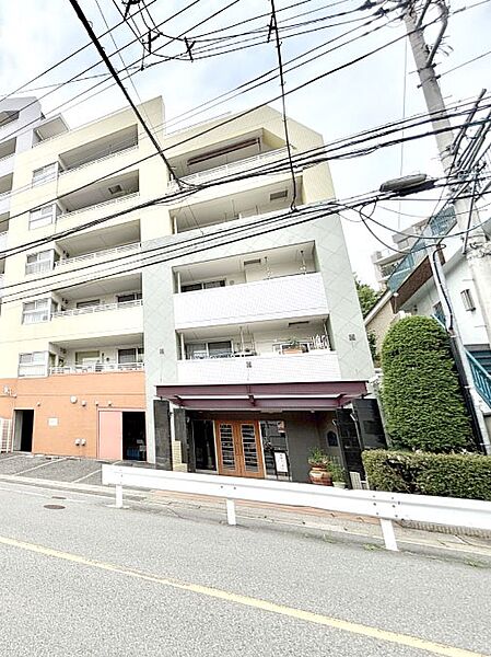 apartment 埼玉県和光市白子３丁目
地図を見る