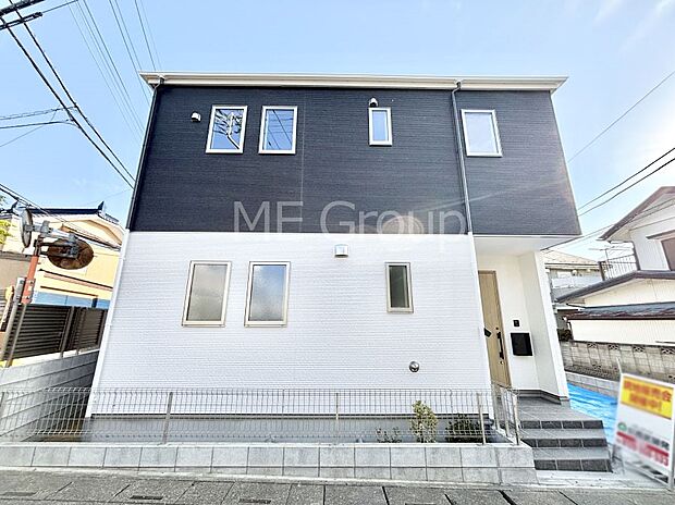 洗練された外観、上質な住空間が広がる室内は永く安心して過ごせる住居です。