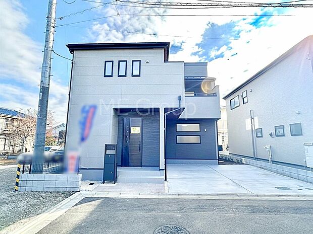 洗練された外観、上質な住空間が広がる室内は永く安心して過ごせる住居です。