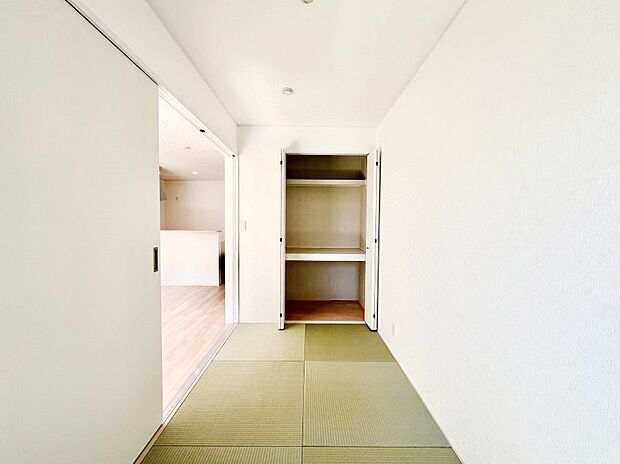 ほっとする寛ぎの和洋室。キッズスペースや来客時に活用できます