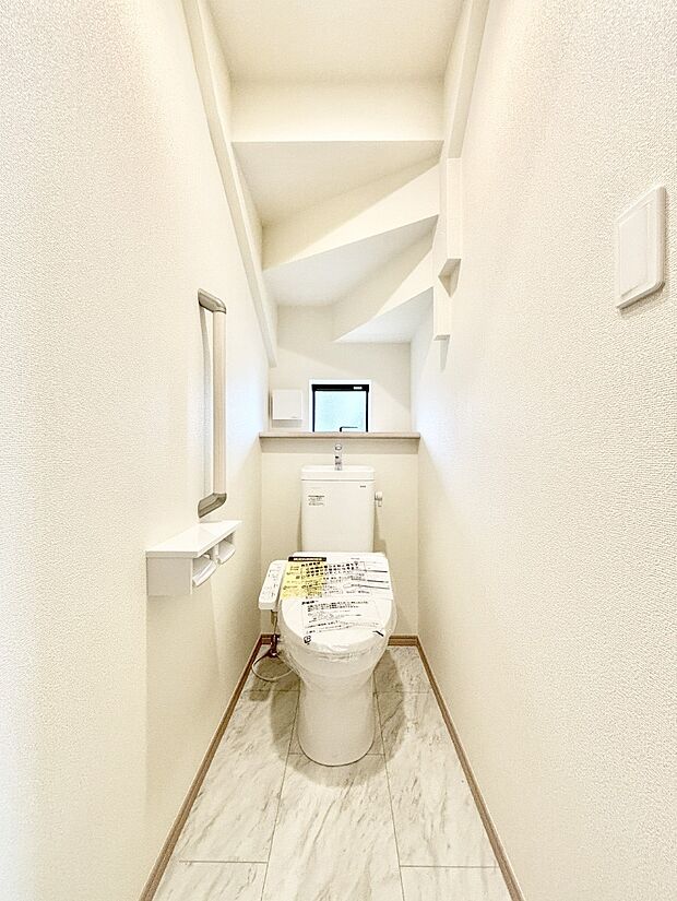 トイレは安心の2箇所!朝のバタバタも一安心です。