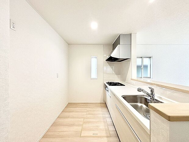 ゆとりあるキッチンではご家族と楽しくお料理ができます。