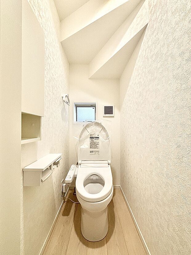 トイレは1階と2階それぞれに配置されていてとても便利です。