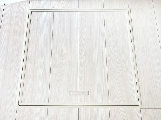 床下収納付き！日用品・非常用品の収納にも大活躍。