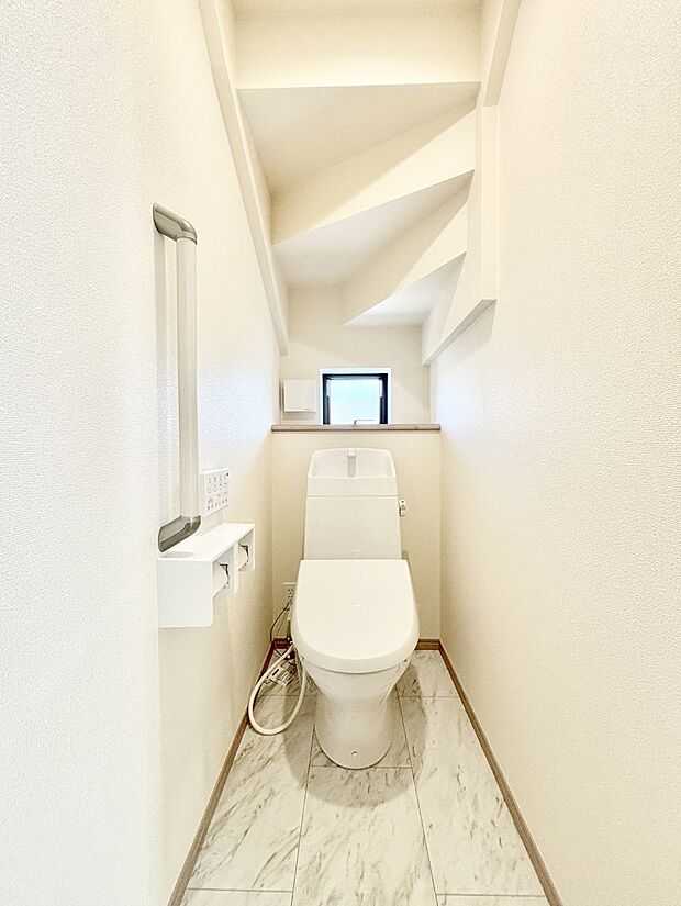 トイレは安心の2箇所!朝のバタバタも一安心です。