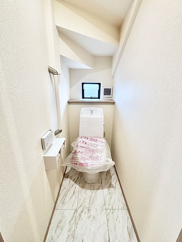 トイレは1階と2階それぞれに配置されていてとても便利です。