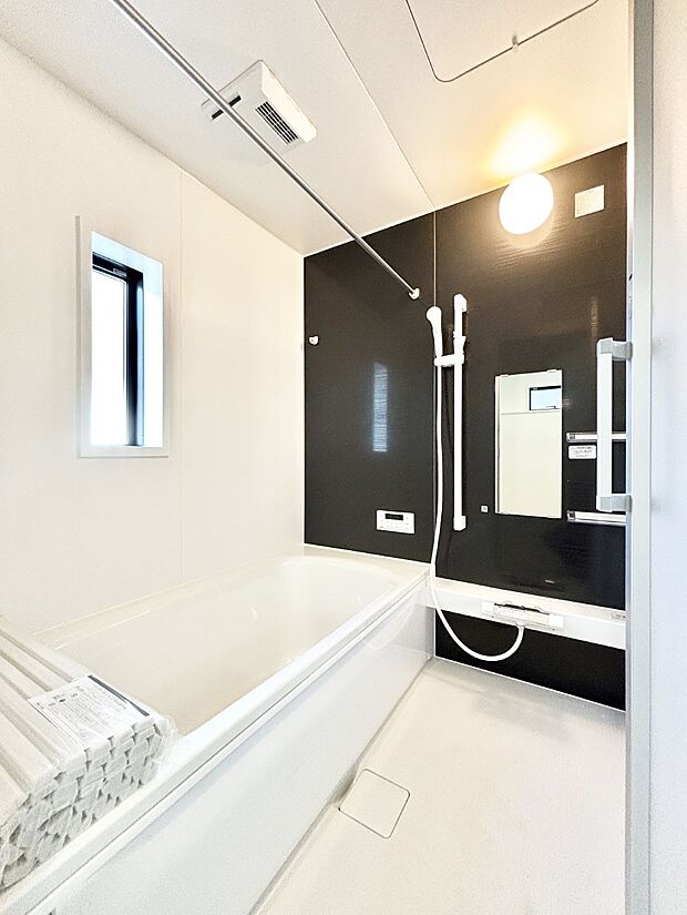 一日の疲れを癒やす大切なバスタイム。ゆっくりとお風呂を楽しんで疲れをとりたいですね！  