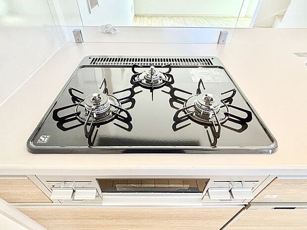 三口ガスコンロでお料理が一気にはかどりそう。  