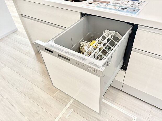 面倒なお片づけは食洗機にお任せ!家事の負担が減って、時間にも気持ちにもゆとりができます。