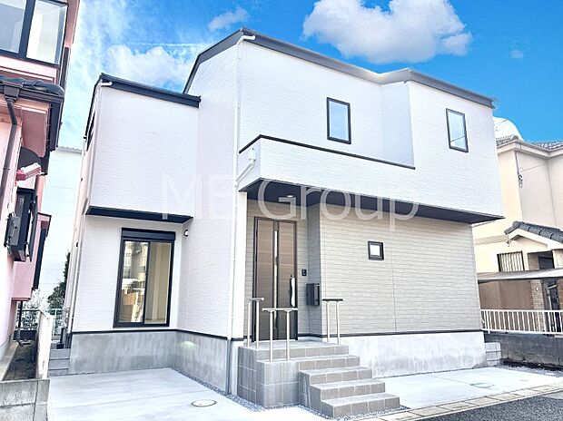 暮らしやすさと居心地の良さにこだわったシンプルで飽きのこないデザイン !