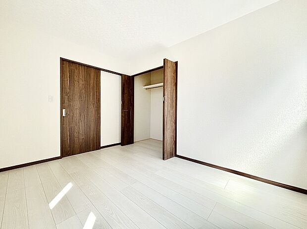 木の温もりがやさしいフローリングは安らぎをもたらす住空間