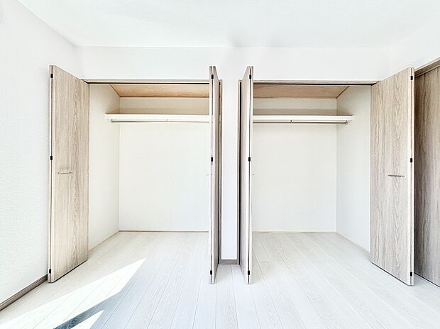 収納力あるクローゼット