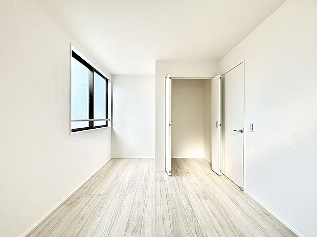 収納が充実しているので居住スペースを広々使えます