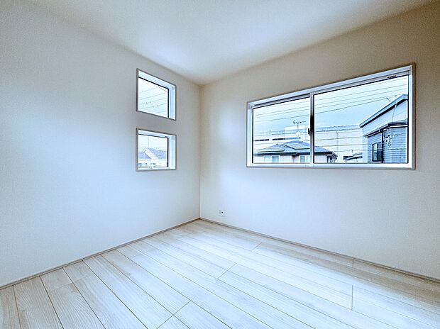 2面採光を確保した明るい空間。家族みんなが快適な暮らしを実現する設計です。